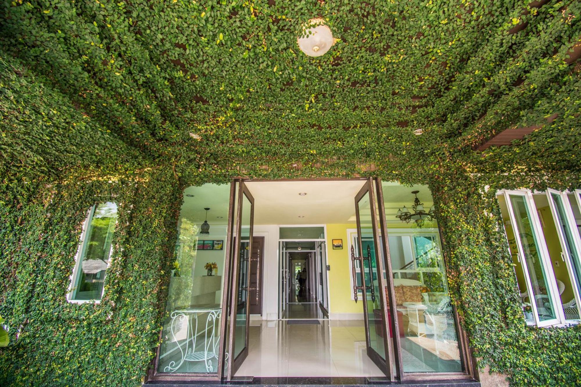The Target Residence Chiang Rai Exterior photo